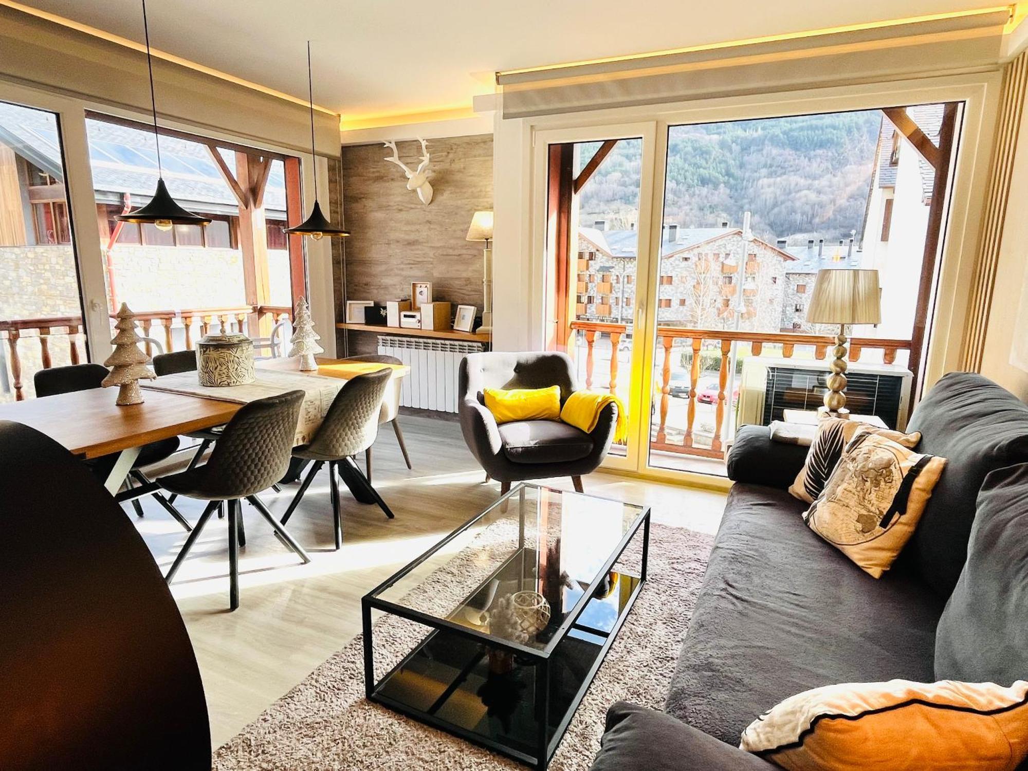 شقة Up Benasque Flor De Nieve المظهر الخارجي الصورة